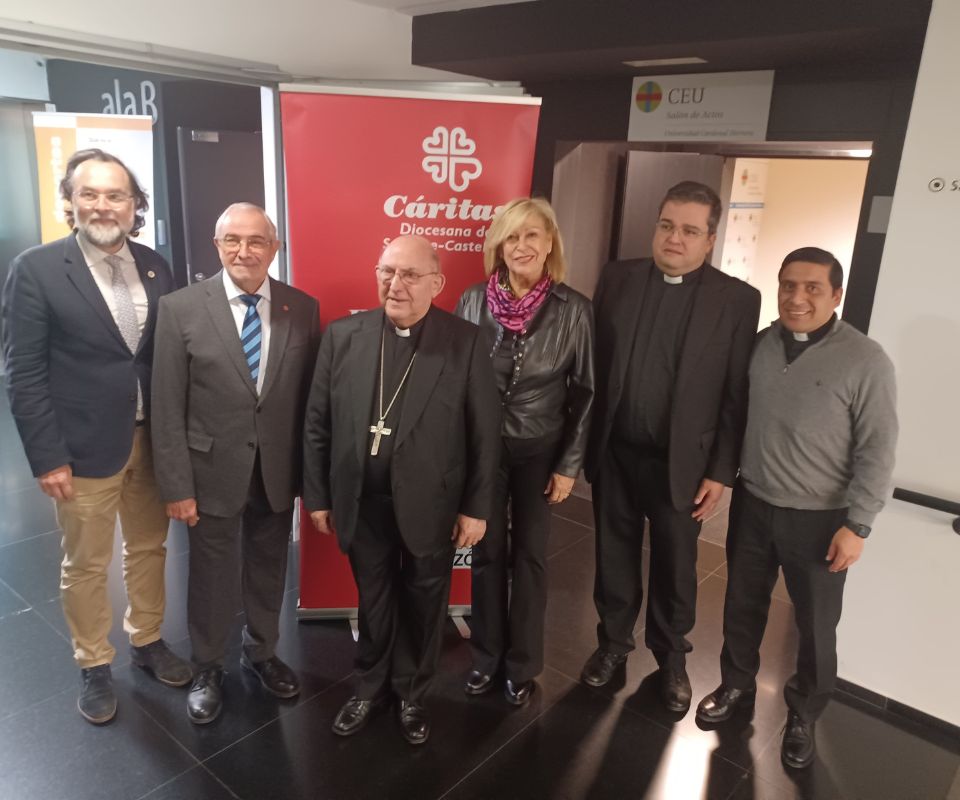 Autoridades. Acto CEU 2025